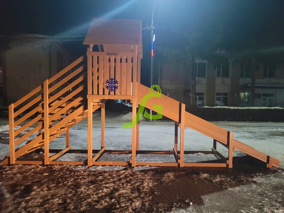 Заливная горка IgraGrad Snow Fox Start с крышей (скат 4 м)